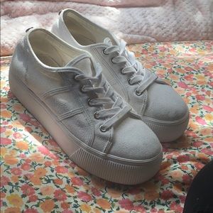 steve madden platform sneakers
